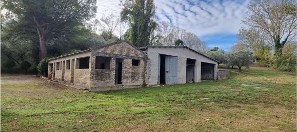 Casa de 10 divisões em Fermo, Italy N.º 138285 11