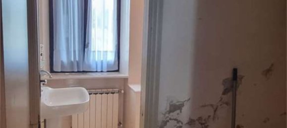 Casa de 10 divisões em Fermo, Italy N.º 138285 22