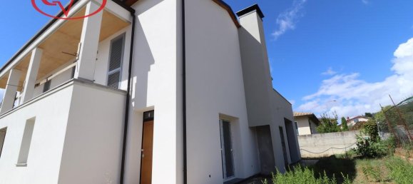 5 rooms Villa in Loro Ciuffenna, Italy No. 4772 26