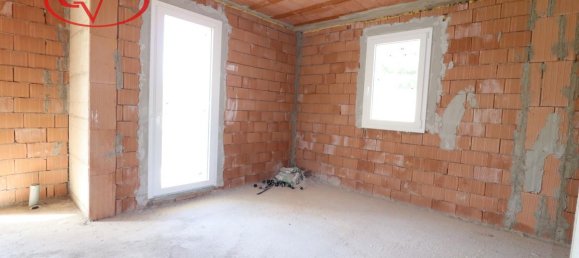 5 rooms Villa in Loro Ciuffenna, Italy No. 4772 6