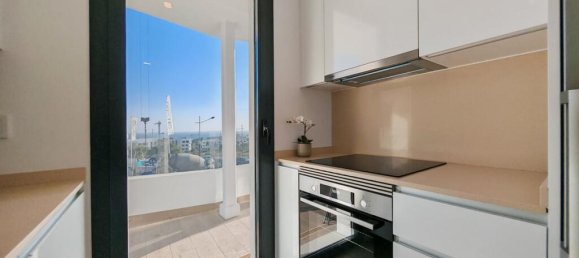 2 Schlafzimmer Wohnung in Estepona, Spain, Nr. 183732 4