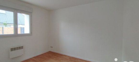 3 rooms Apartment in Saint-Etienne-du-Rouvray, France No. 313172 4