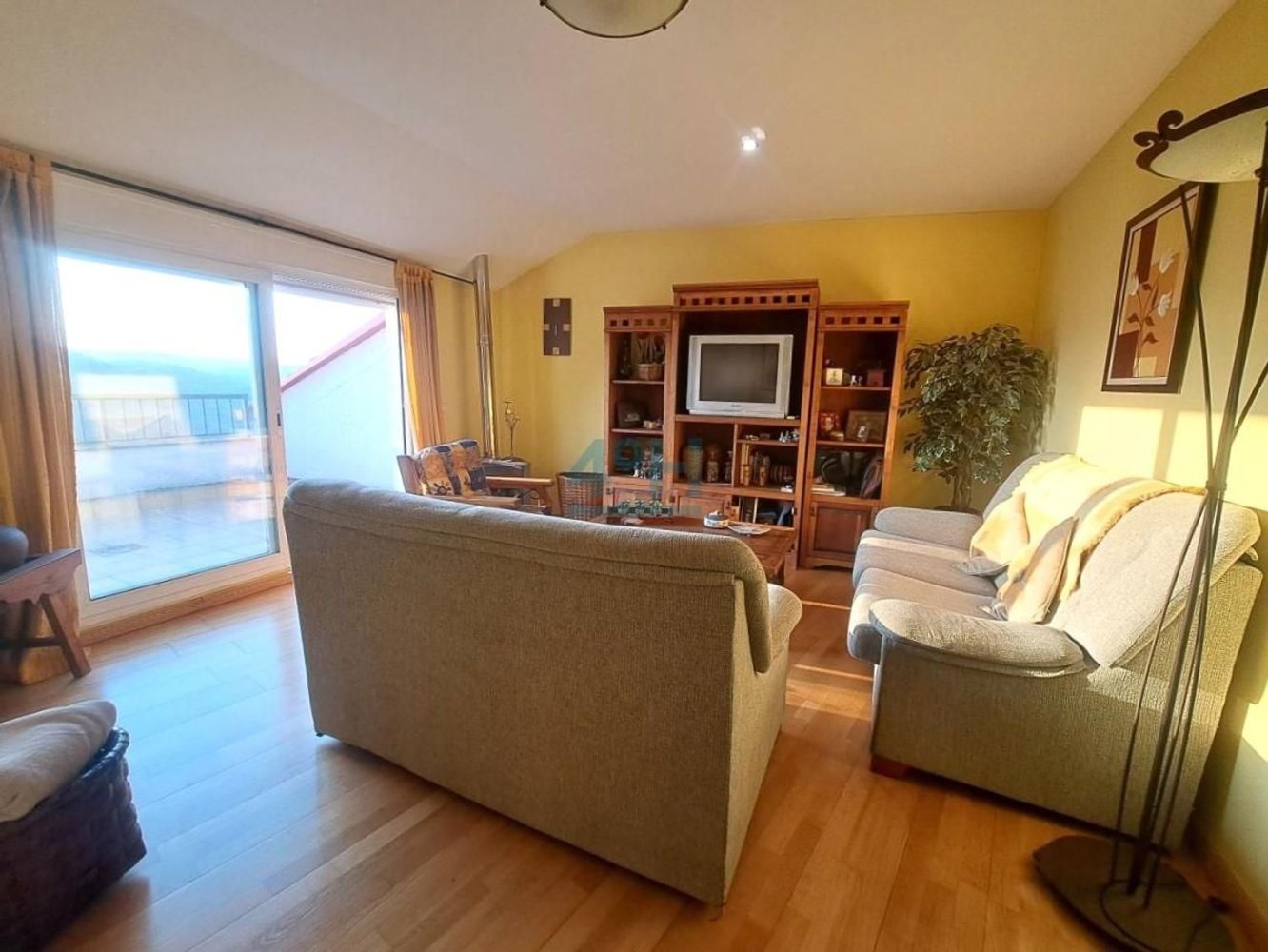 3 bedrooms Apartment in Ourense, Spain No. 232266