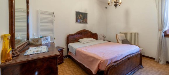 11 rooms House in Piove di Sacco, Italy No. 237391 8
