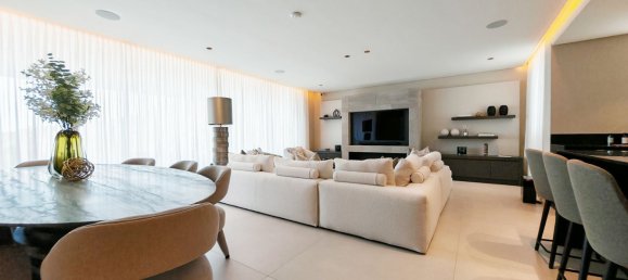 3 bedrooms Apartment in Marbella, Spain No. 148805 4