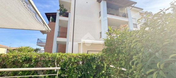 3 bedrooms Apartment in Giulianova, Italy No. 362381 27