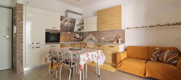 3 bedrooms Apartment in Giulianova, Italy No. 362381 7
