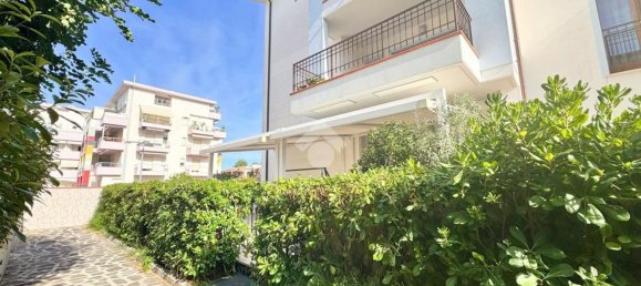 3 bedrooms Apartment in Giulianova, Italy No. 362381 31