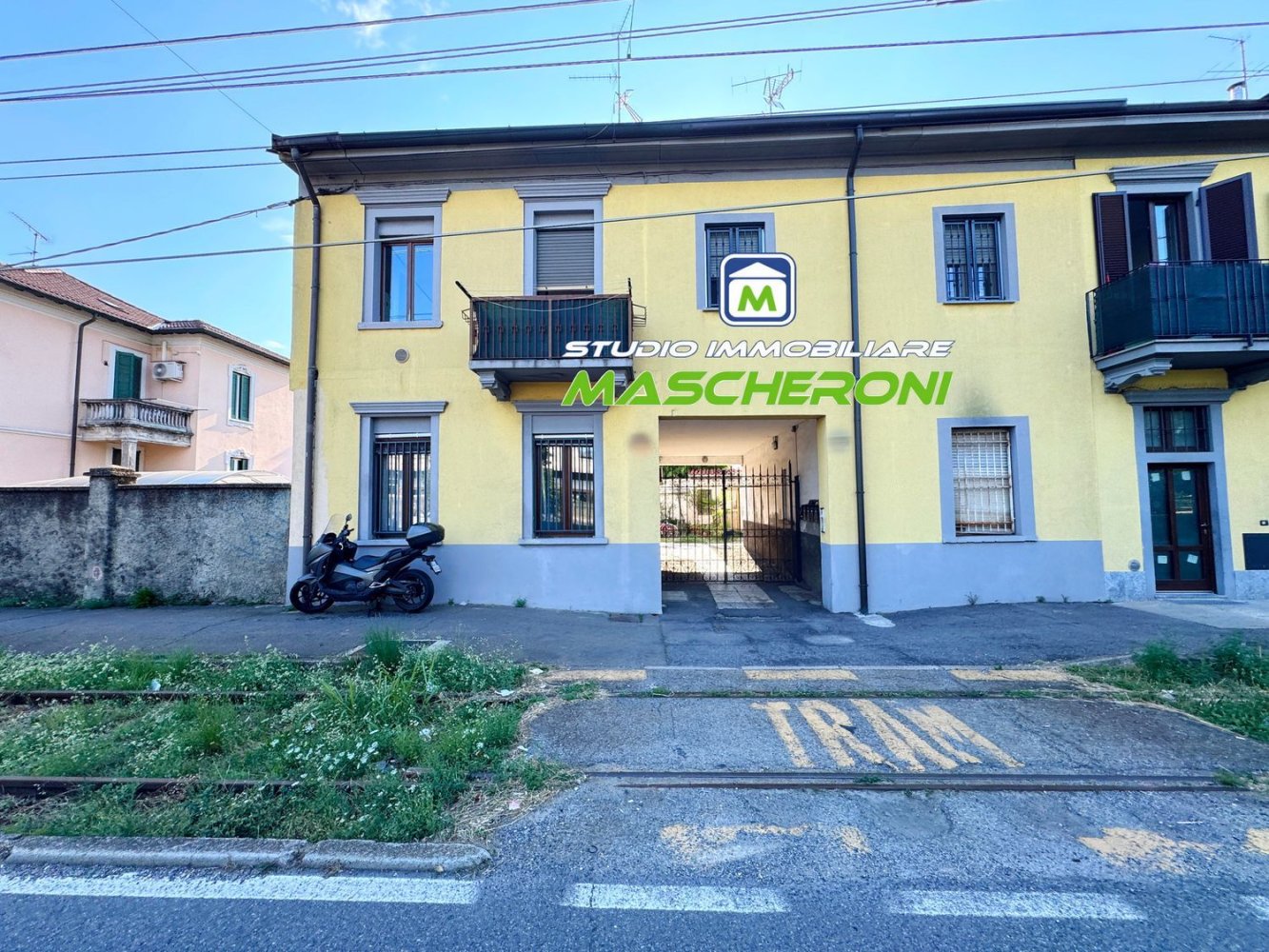 2 bedrooms Apartment in Paderno Dugnano, Italy No. 394210