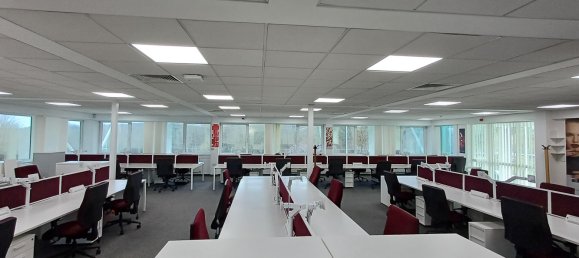  Office in Kent, United Kingdom No. 958 7