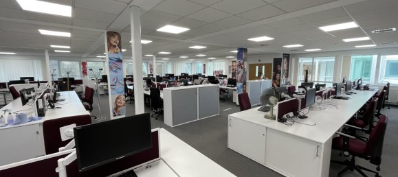  Office in Kent, United Kingdom No. 958 2