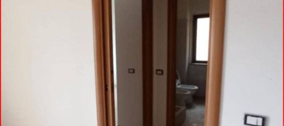 Квартира с 3 спальнями в Ночера Теринезе, Италия № 380413 2