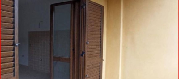 Квартира с 3 спальнями в Ночера Теринезе, Италия № 380413 3