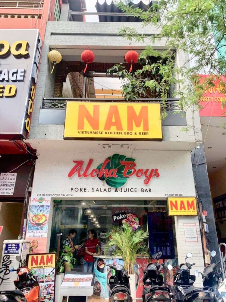 90m² Townhouse in District 1, Vietnam No. 12801