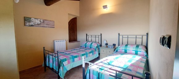 Дом с 3 спальнями в Монтайоне, Италия № 381155 6