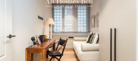 2 bedrooms Apartment in Ciutat Vella, Spain No. 103341 17