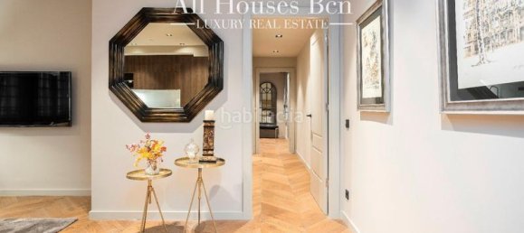 2 bedrooms Apartment in Ciutat Vella, Spain No. 103341 12