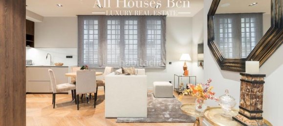 2 bedrooms Apartment in Ciutat Vella, Spain No. 103341 3