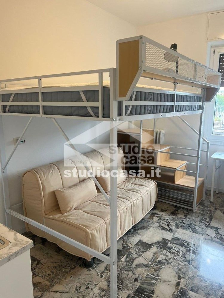 1 bedroom Apartment in Milan, Italy No. 382455
