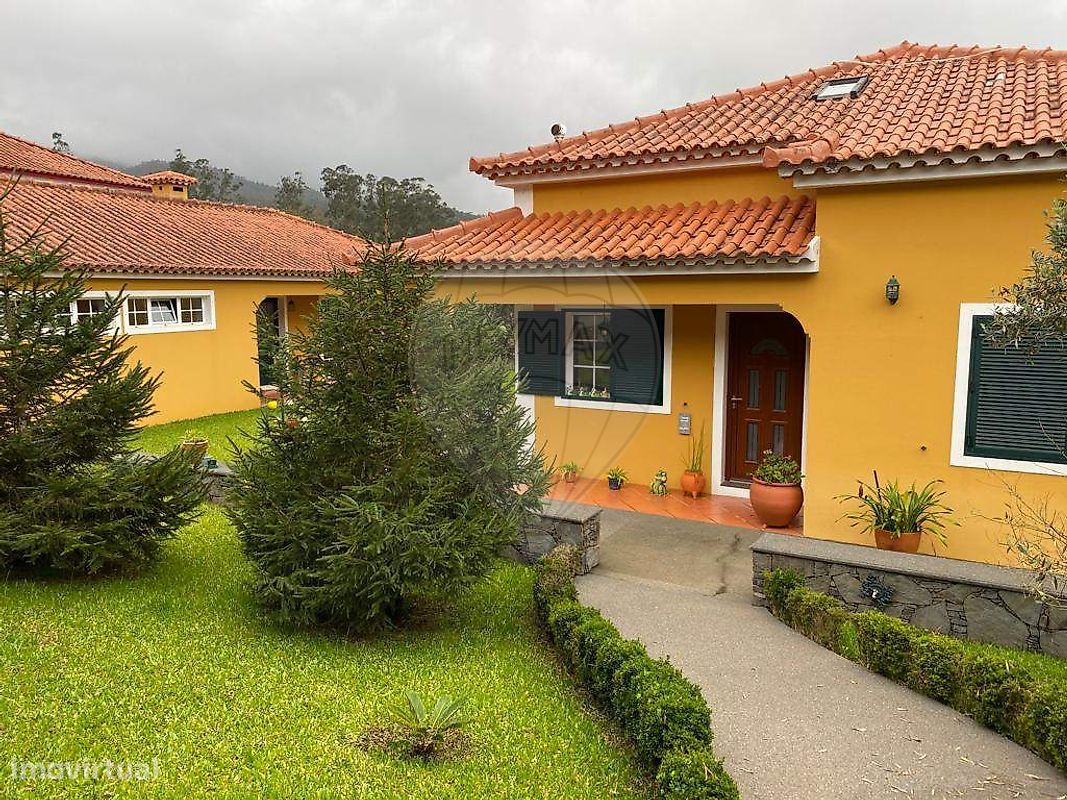 3 غرف نوم منزل في Santana, Portugal رقم 170495