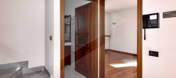 5-Zimmer Villa in Parabiago, Italy, Nr. 23684 22