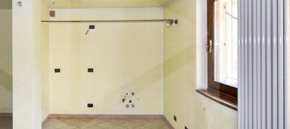 5-Zimmer Villa in Parabiago, Italy, Nr. 23684 44