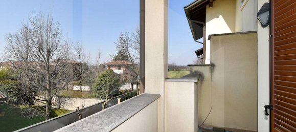 5-Zimmer Villa in Parabiago, Italy, Nr. 23684 28