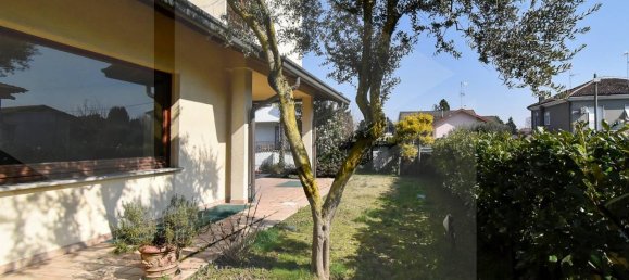 5-Zimmer Villa in Parabiago, Italy, Nr. 23684 3