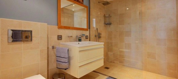 Villa T3 em Antibes, France N.º 1786 15