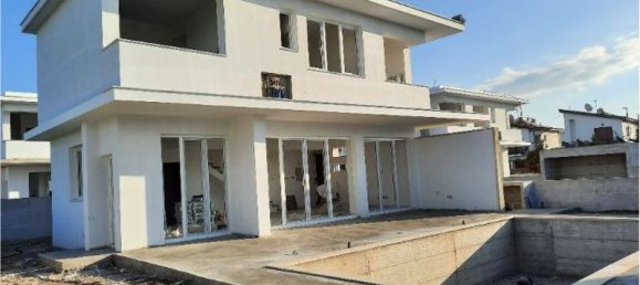 3 bedrooms Villa in Pyla, Cyprus No. 9332 6