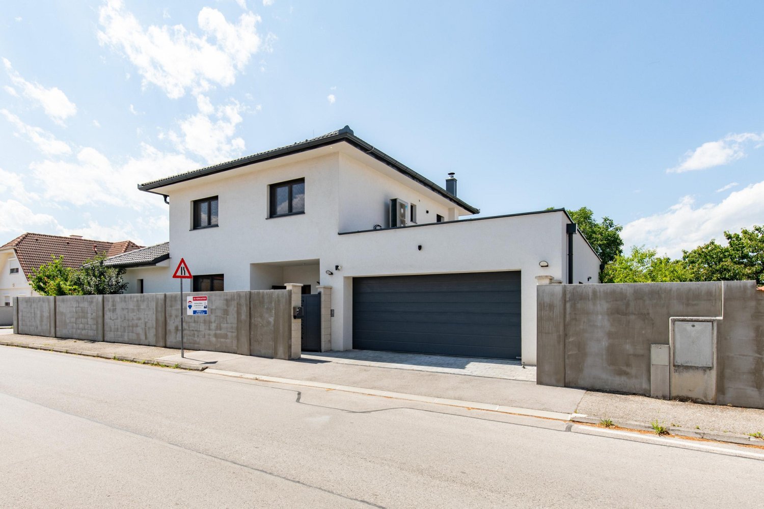 Casa de 8 habitaciónes en Eisenstadt Umgebung, Austria No. 127049