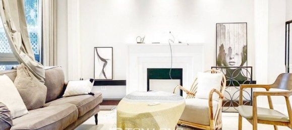 3 bedrooms House in Long Bien, Vietnam No. 692 18