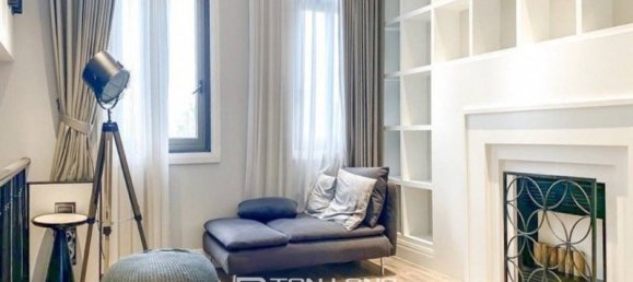 3 bedrooms House in Long Bien, Vietnam No. 692 12