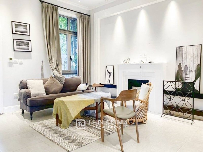 3 bedrooms House in Long Bien, Vietnam No. 692