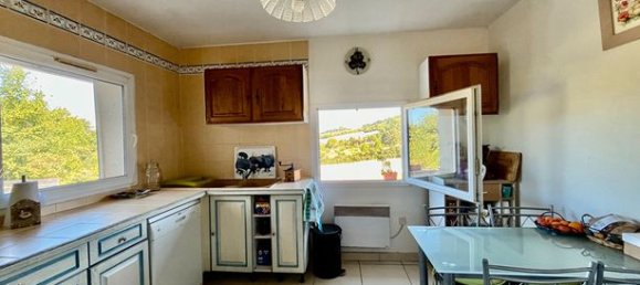 2 bedrooms House in Pujols, France No. 311561 6