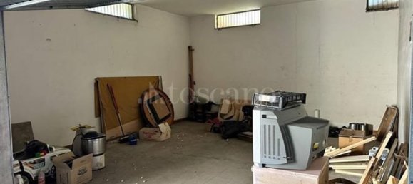  مرآب في Tremestieri Etneo, Italy 32متر مربع رقم 92772 2