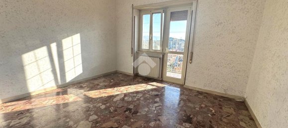 Apartamento de 3 habitaciónes en San Cesareo, Italy No. 70484 4