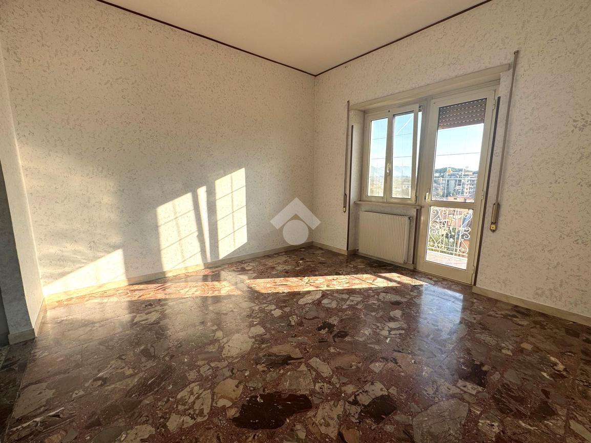 Apartamento de 3 habitaciónes en San Cesareo, Italy No. 70484