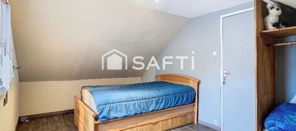 4 bedrooms House in Caucourt, France No. 44727 6