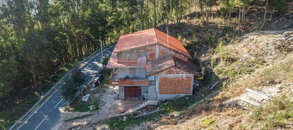 4 bedrooms House in Terras de Bouro, Portugal No. 38811 4