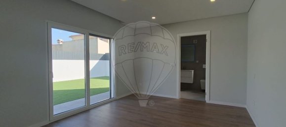 4 bedrooms House in Setubal, Portugal No. 171866 27