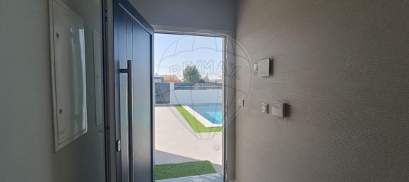 4 bedrooms House in Setubal, Portugal No. 171866 18