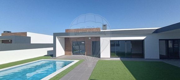 4 bedrooms House in Setubal, Portugal No. 171866 7