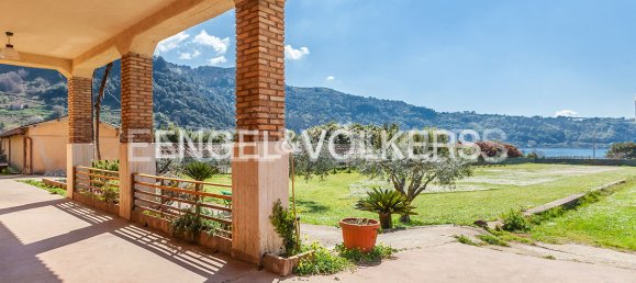 5 bedrooms House in Nemi, Italy No. 127878 10