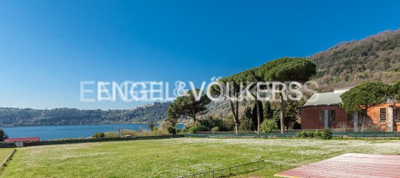 5 bedrooms House in Nemi, Italy No. 127878 6