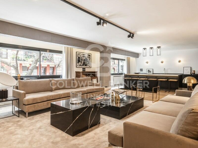 4 غرف نوم شقة في Cuatro Caminos, Spain رقم 82573