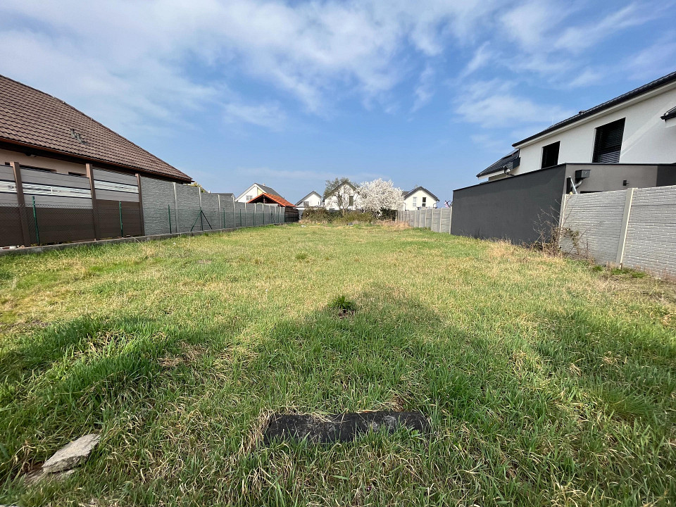  Land in Ganserndorf, Austria No. 126518