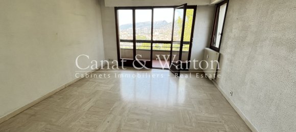 2 bedrooms Apartment in Toulon, France No. 358280 2