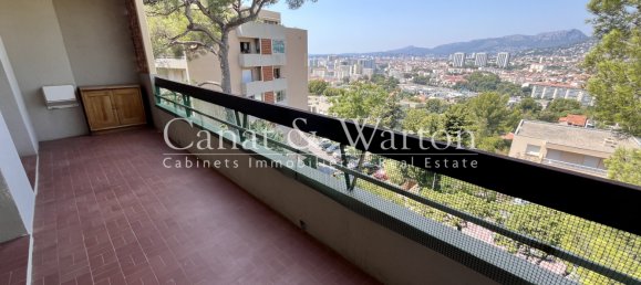 2 bedrooms Apartment in Toulon, France No. 358280 3