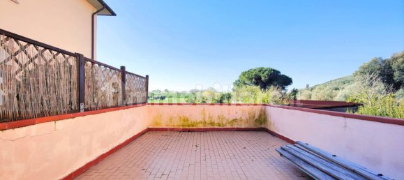 2 chambres Appartement à Vecchiano, Italy No. 49076 10